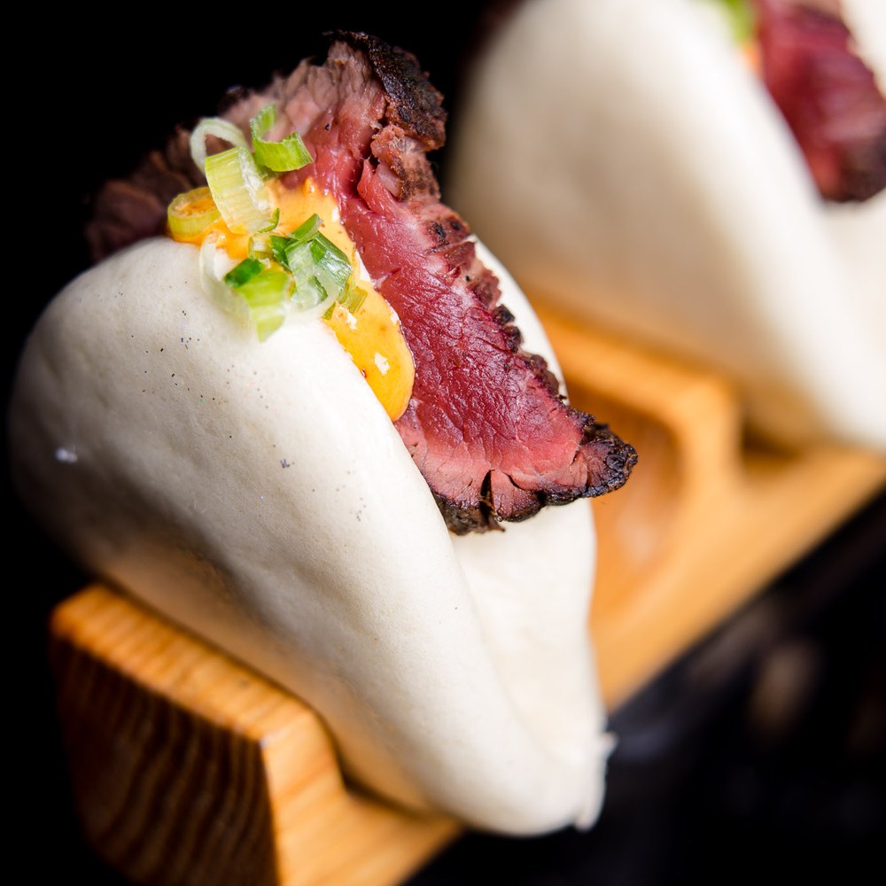 Steamed bao buns